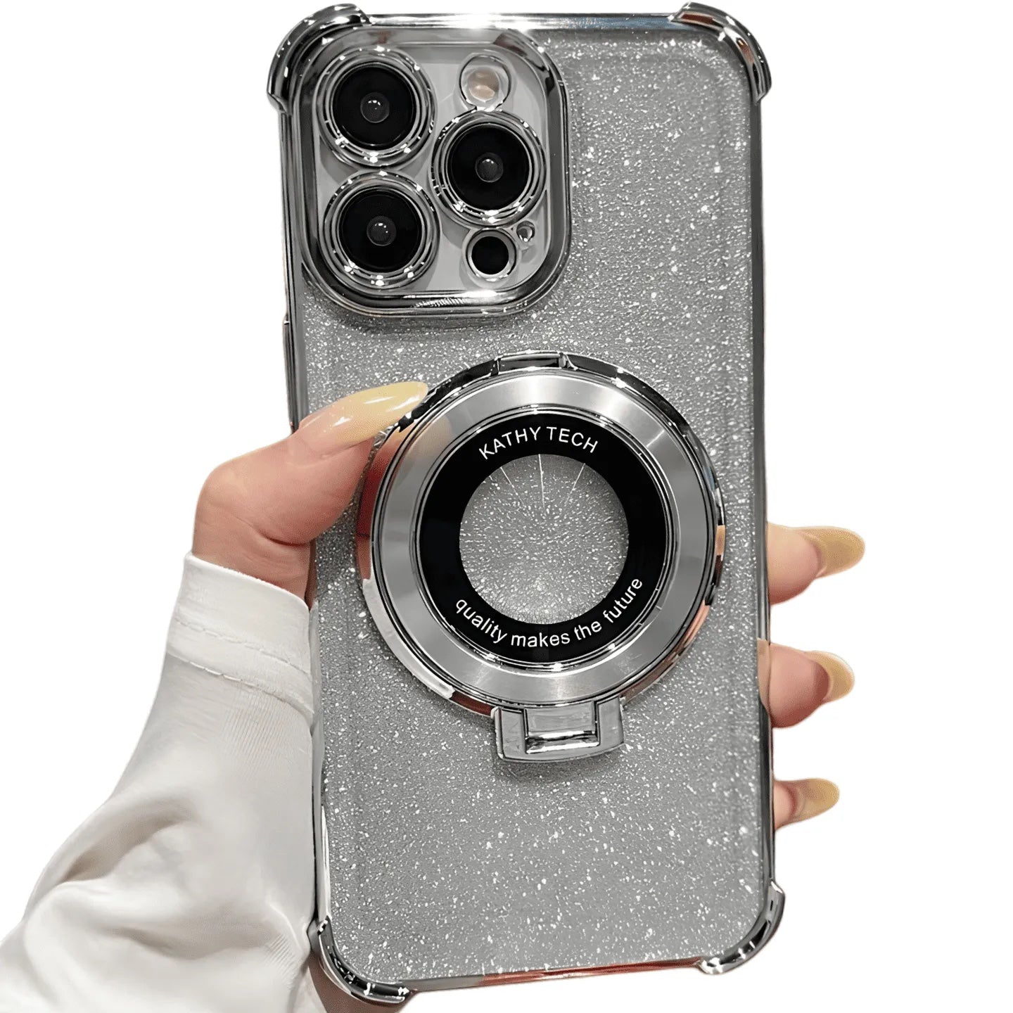Funda Accesorios DLS para iPhone 14 Pro Max plateada con brillos, anillo MagSafe y protección de cámara integrada.