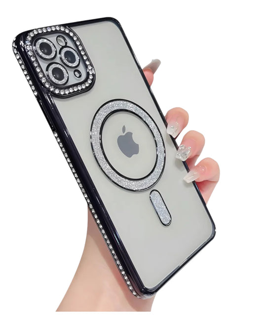 Funda transparente Accesorios DLS con diamantes y MagSafe para iPhone 13 Pro Max. Protección de cámaras y aro MagSafe decorados con brillos.